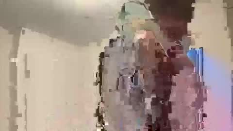 beeb0y online show from September 13, 2025, 4:29 pm