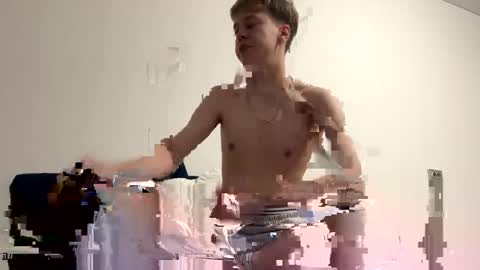 beeb0y online show from September 17, 2025, 6:42 pm