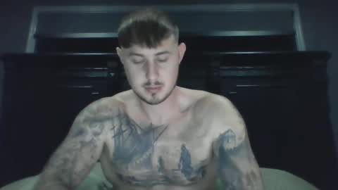 Snapshot of beelzebubxo chatting on December 13, 2024, 12:06 pm beelzebubxo online show from December 13, 2024, 12:06 pm