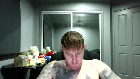 Snapshot of beelzebubxo chatting on November 3, 2025, 11:00 am beelzebubxo online show from November 3, 2025, 11:00 am