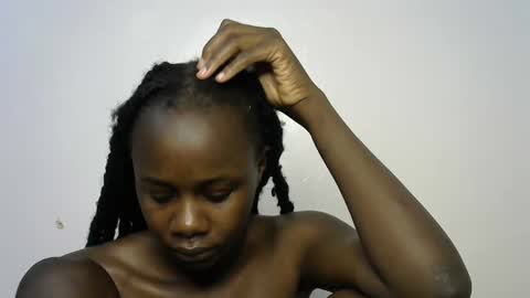 beeswee online show from January 8, 2025, 8:06 am