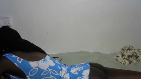 beib_love online show from December 16, 2024, 1:22 pm