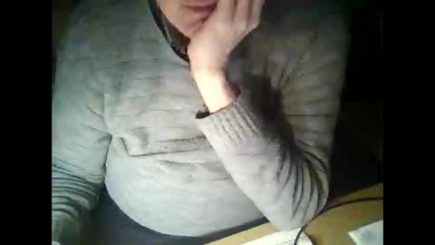 bekklove1 online show from February 18, 2025, 5:10 pm