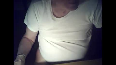 Snapshot of bekklove1 chatting on February 2, 2026, 4:27 pm bekklove1 online show from February 2, 2026, 4:27 pm