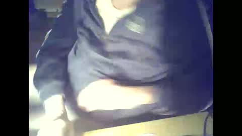 Snapshot of bekklove1 chatting on February 18, 2026, 2:18 am bekklove1 online show from February 18, 2026, 2:18 am