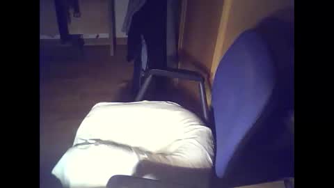 Snapshot of bekklove1 chatting on February 24, 2026, 2:42 am bekklove1 online show from February 24, 2026, 2:42 am