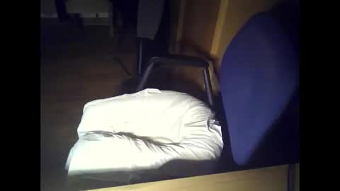 Snapshot of bekklove1 chatting on March 3, 2026, 1:23 am bekklove1 online show from March 3, 2026, 1:23 am