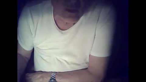 Snapshot of bekklove1 chatting on March 6, 2026, 5:20 pm bekklove1 online show from March 6, 2026, 5:20 pm