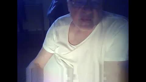 Snapshot of bekklove1 chatting on March 24, 2026, 10:53 am bekklove1 online show from March 24, 2026, 10:53 am