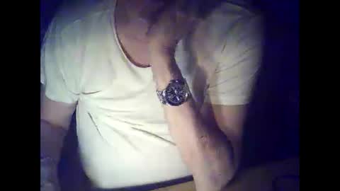 Snapshot of bekklove1 chatting on April 13, 2026, 1:44 am bekklove1 online show from April 13, 2026, 1:44 am