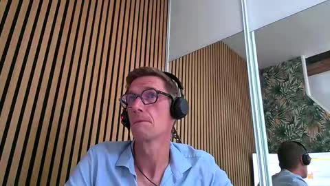 SexFriendFrance online show from September 9, 2025, 9:20 am