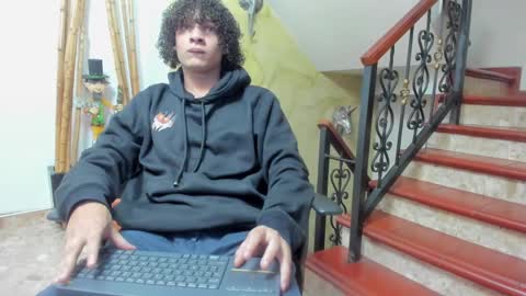 Snapshot of belamiramil chatting on December 8, 2024, 3:43 am independent model online show from December 8, 2024, 3:43 am