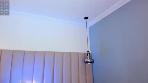 Bela online show from September 24, 2025, 4:32 pm