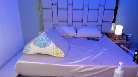 Snapshot of belanny_ chatting on June 13, 2026, 4:32 am Bella online show from June 13, 2026, 4:32 am