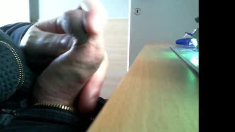 belgianfatcock online show from December 3, 2024, 3:22 pm