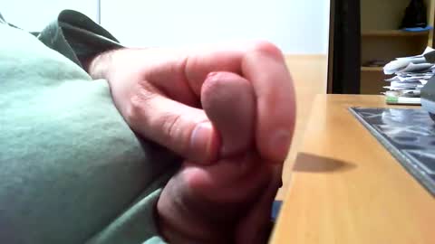 belgianfatcock online show from February 25, 2026, 10:30 pm