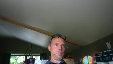 belgianordenary online show from October 10, 2025, 11:31 am