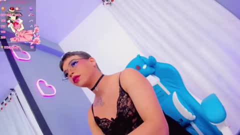 Snapshot of belinda_parkehot chatting on February 15, 2025, 10:00 am belinda online show from February 15, 2025, 10:00 am