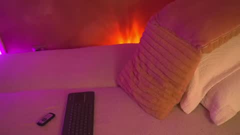 Bel  online show from April 13, 2026, 9:53 pm