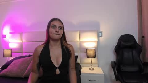 Snapshot of belissameyer chatting on March 3, 2025, 7:28 pm belissameyer online show from March 3, 2025, 7:28 pm