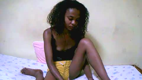 bella193999 online show from December 21, 2024, 11:11 am