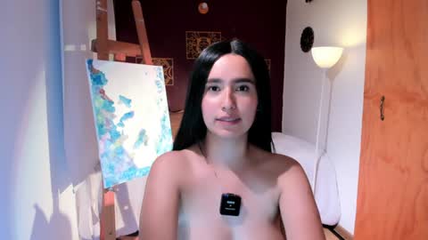 Snapshot of bella_669 chatting on January 1, 2025, 2:30 am Bella 669 online show from January 1, 2025, 2:30 am