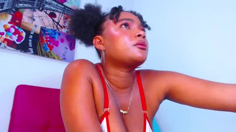 Snapshot of bella_adara1 chatting on December 4, 2024, 9:07 am CAMILA online show from December 4, 2024, 9:07 am