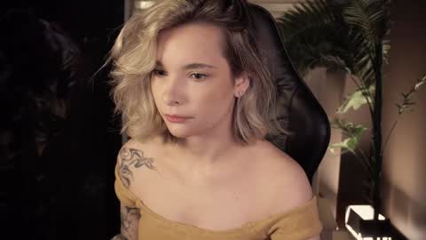  lita  online show from January 25, 2025, 8:53 pm