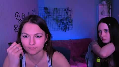 Snapshot of bella_dorn chatting on April 3, 2026, 1:20 pm Bella online show from April 3, 2026, 1:20 pm