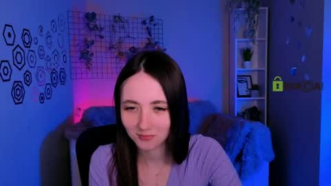 Snapshot of bella_dorn chatting on April 28, 2026, 12:21 pm Bella online show from April 28, 2026, 12:21 pm