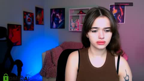Snapshot of bella_dorn chatting on April 30, 2026, 10:32 am Bella online show from April 30, 2026, 10:32 am
