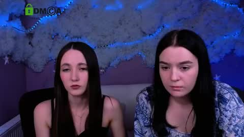 Snapshot of bella_dorn chatting on May 9, 2026, 7:08 pm Bella online show from May 9, 2026, 7:08 pm