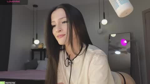 Snapshot of bella_hayes chatting on October 20, 2025, 3:07 am Bella next stream December 2 at 9pm gmt online show from October 20, 2025, 3:07 am