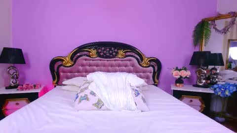Bella online show from September 18, 2025, 5:48 pm