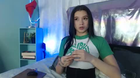 Valentina online show from October 2, 2025, 2:18 am