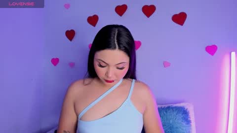 BELLA online show from February 28, 2025, 7:46 pm