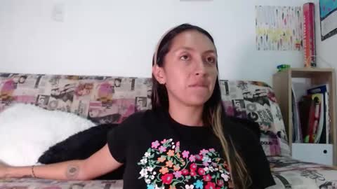 Bella Marlowe online show from November 21, 2025, 4:38 pm