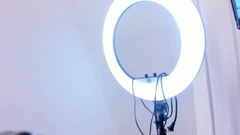 Snapshot of bella_novoa chatting on March 9, 2026, 3:10 am BELLA online show from March 9, 2026, 3:10 am