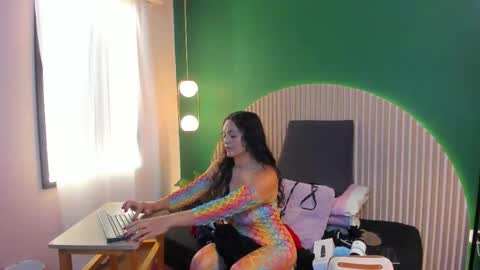 Bella Riviera online show from February 24, 2026, 7:01 pm