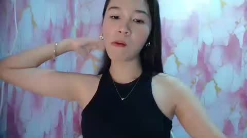 bella online show from April 1, 2026, 9:32 am