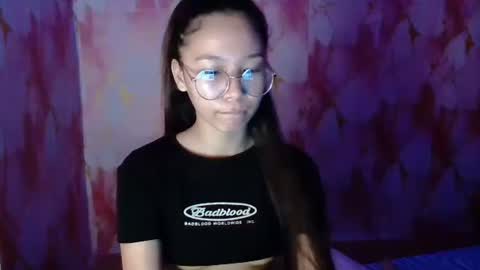 Snapshot of bella_saero chatting on June 2, 2026, 11:34 am bella online show from June 2, 2026, 11:34 am