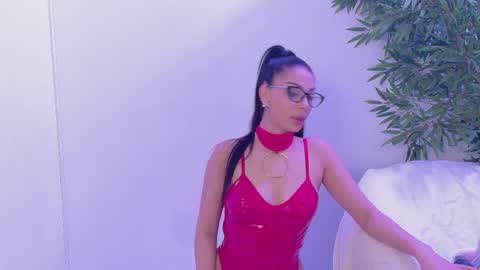 Snapshot of bella_vixen_ chatting on February 23, 2026, 9:56 pm Bella online show from February 23, 2026, 9:56 pm