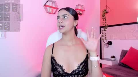 BELLA online show from February 26, 2026, 7:57 pm