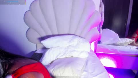 Bella Dajud online show from December 20, 2025, 2:40 am