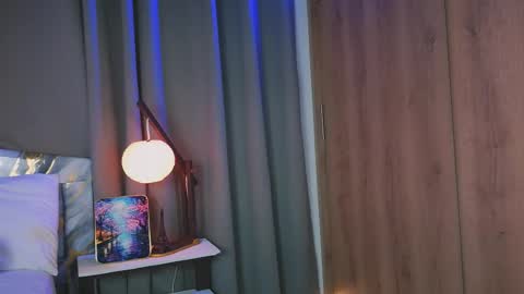 Snapshot of bellabeth_ chatting on November 2, 2025, 6:27 am Betsy online show from November 2, 2025, 6:27 am