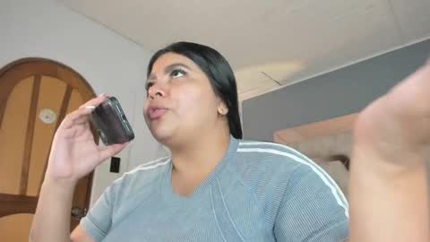 Snapshot of bellaboobs_ chatting on February 26, 2026, 7:35 pm bellaboobs_ online show from February 26, 2026, 7:35 pm