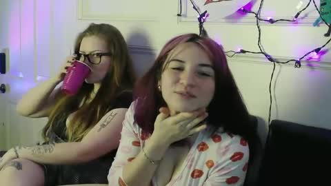 Snapshot of bellabutterflyy chatting on January 22, 2025, 4:34 am BellaButterflyy online show from January 22, 2025, 4:34 am