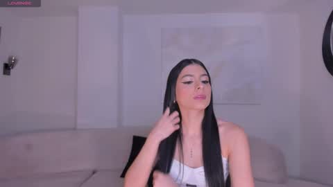 Bella online show from March 15, 2026, 4:18 am