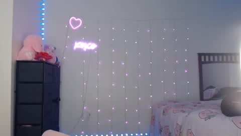 Bella Monroe online show from February 26, 2025, 8:15 am