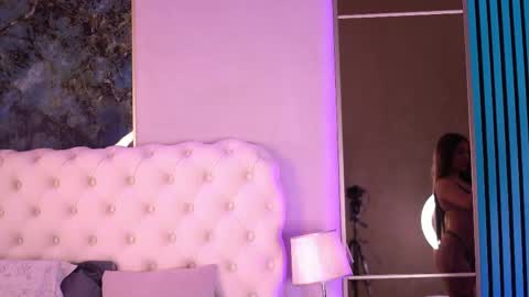 Snapshot of bellanoirre chatting on May 23, 2026, 6:34 pm Bella online show from May 23, 2026, 6:34 pm